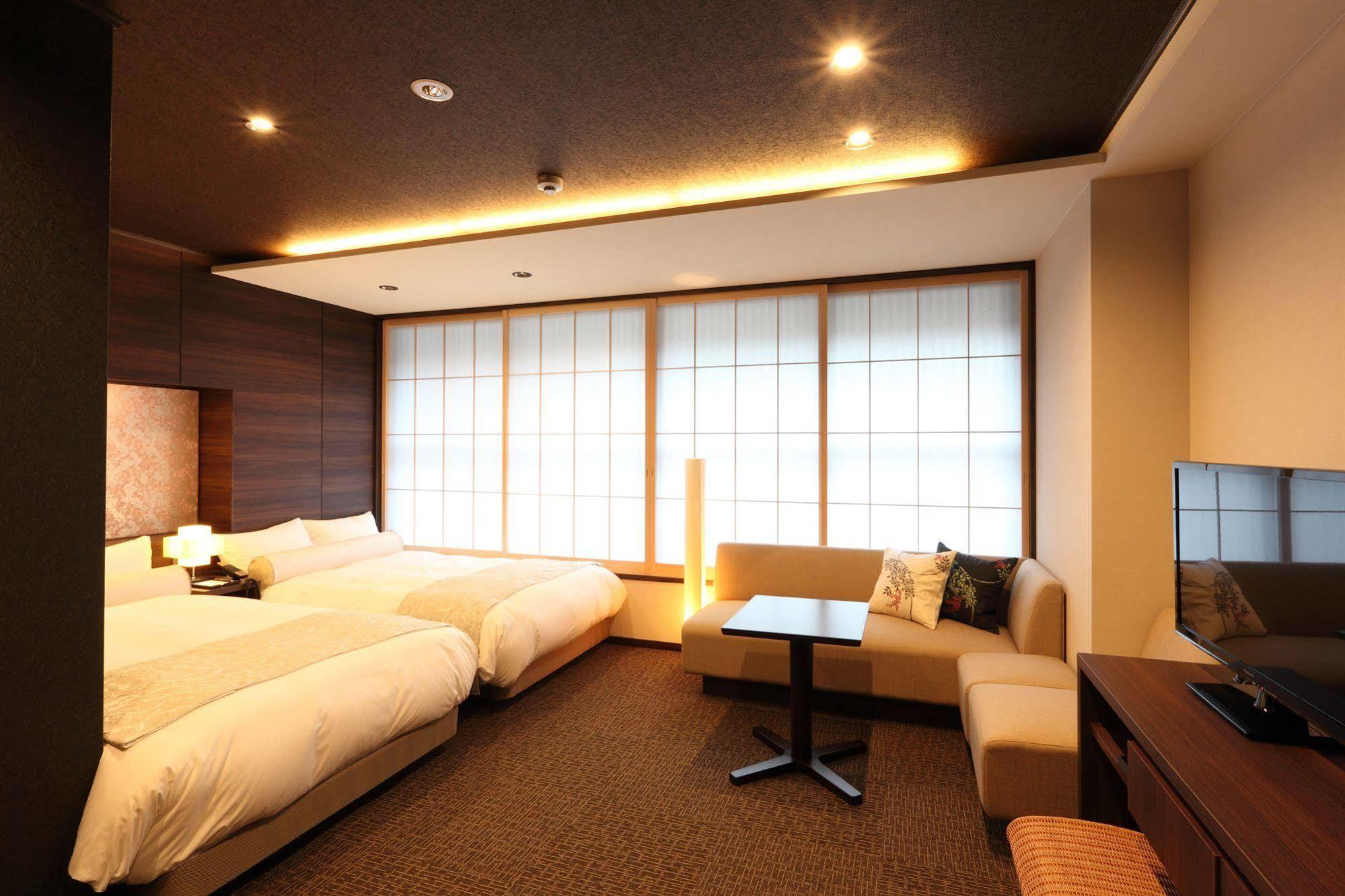 Gracevilla Nijo-Jo Castle Villa Aneyakoji Kyoto Ngoại thất bức ảnh